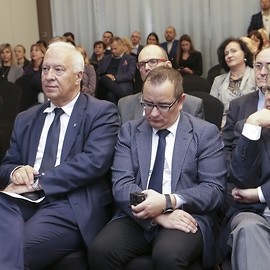 powiększ zdjęcie: Legnica ma klaster odnawialnych źródeł energii. Odbyła się konferencja
