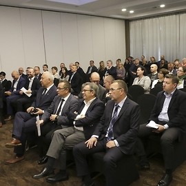powiększ zdjęcie: Legnica ma klaster odnawialnych źródeł energii. Odbyła się konferencja