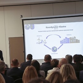 powiększ zdjęcie: Legnica ma klaster odnawialnych źródeł energii. Odbyła się konferencja