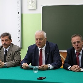 powiększ zdjęcie: Ponad 4 miliony na Legnicką edukację dla przyszłości