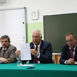 powiększ zdjęcie: Ponad 4 miliony na Legnicką edukację dla przyszłości