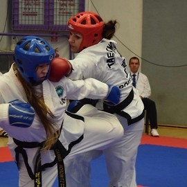 powiększ zdjęcie: Legniccy taekwondocy rewelacją Pucharu Europy w Rumunii