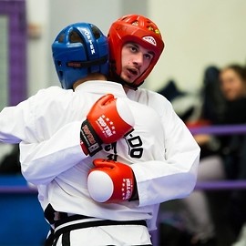 powiększ zdjęcie: Legniccy taekwondocy rewelacją Pucharu Europy w Rumunii