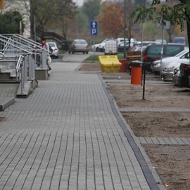 powiększ zdjęcie: LBO 2018. Mieszkańcy Piekar mają kolejny nowy i wygodny chodnik