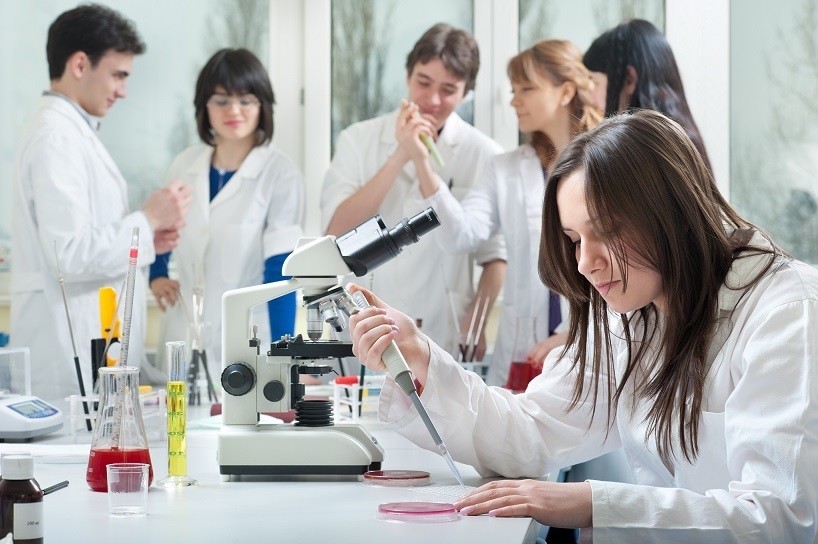 Legnicka „dziewiątka” stworzy laboratorium XXI wieku
