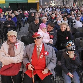 powiększ zdjęcie: Wspaniale uczciliśmy Narodowe Święto Niepodległości