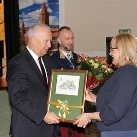 powiększ zdjęcie: Legnickie Schronisko Młodzieżowe działa już 50 lat