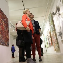powiększ zdjęcie: Najlepsze obrazy młodych twórców obejrzysz tylko w legnickiej Galerii Sztuki
