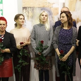 powiększ zdjęcie: Najlepsze obrazy młodych twórców obejrzysz tylko w legnickiej Galerii Sztuki