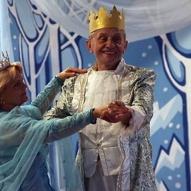 powiększ zdjęcie: Wielkie zamieszanie w krainie bajek. Zapraszamy na wyjątkowy spektakl