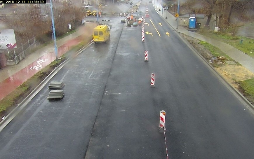 Przebudowa ul. Leszczyńskiej. Zaawansowane prace na jezdni zachodniej