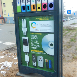 Mamy kolejne kontenery, do których wrzucimy elektroodpady