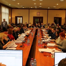 Mimo destrukcyjnych działań radnych PiS i KO,  nasze miasto ma budżet na rok 2019