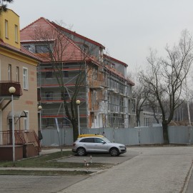 powiększ zdjęcie: Budujemy kolejne ekologiczne i nowoczesne mieszkania dla legniczan
