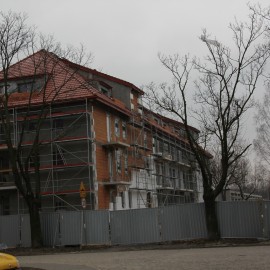 powiększ zdjęcie: Budujemy kolejne ekologiczne i nowoczesne mieszkania dla legniczan