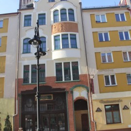 powiększ zdjęcie: Secesyjna kamieniczka w Rynku powróciła do świetności