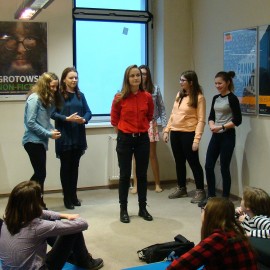 powiększ zdjęcie: Ferie z MCK na sportowo, kreatywnie, artystycznie i bezpiecznie