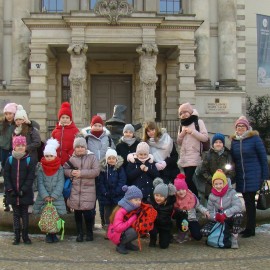 powiększ zdjęcie: Ferie z MCK na sportowo, kreatywnie, artystycznie i bezpiecznie