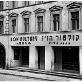 powiększ zdjęcie: Jak żyli Żydzi w powojennej Legnicy. Poznaj historię miasta