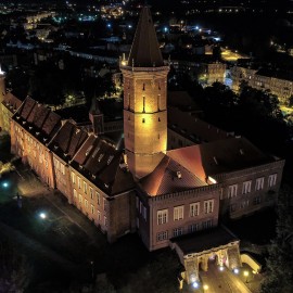 powiększ zdjęcie: Godzina dla Ziemi. My też przyłączamy się do tej akcji i gasimy światła