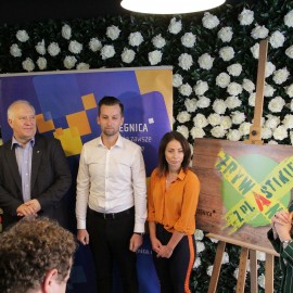 powiększ zdjęcie: Naszą akcję zrywania z plastikiem promuje ogólnopolska telewizja