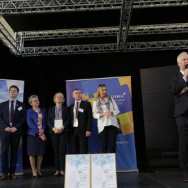 powiększ zdjęcie: Legnickie Targi Edukacyjne. Bogata oferta dla absolwentów podstawówek i gimnazjów