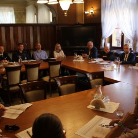 Strajk nauczycieli. Miasto pomoże zapewnić uczniom opiekę