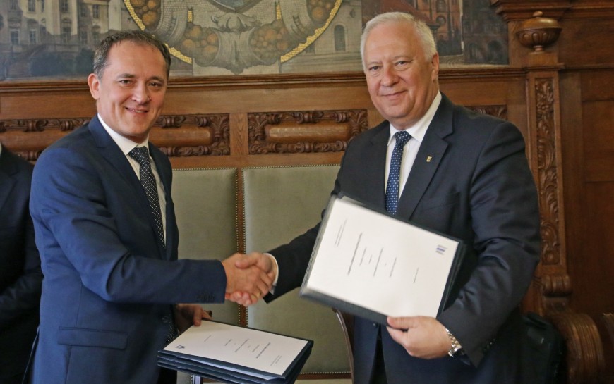 Miasto zawarło umowę z Europejskim Bankiem Inwestycyjnym