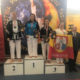 powiększ zdjęcie: Trwa dobra passa legnickiego taekwon-do