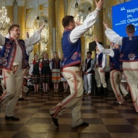 powiększ zdjęcie: Legnicka Kyczera laureatem Nagrody Oskara Kolberga