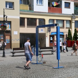 Uwaga, upały! Dbajmy o własne zdrowie i naszych czworonożnych przyjaciół