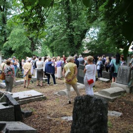 Piękna lekcja historii na cmentarzu żydowskim. Zapraszamy na kolejne