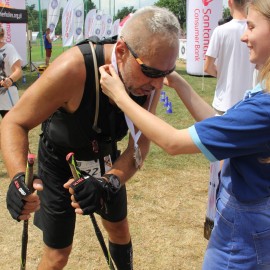 powiększ zdjęcie: Nordic walking. Kijkarze polubili Legnicę, bo tutaj się świetnie chodzi