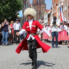 Nadchodzi Świat pod Kyczerą. Zapraszamy w poniedziałek  na wspaniałe koncerty