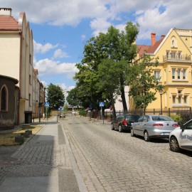 powiększ zdjęcie: Kolejne kamienice przy ul. Pobożnego odzyskują dawny blask