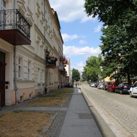 powiększ zdjęcie: Kolejne kamienice przy ul. Pobożnego odzyskują dawny blask