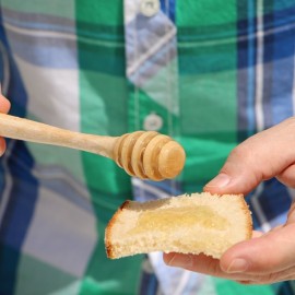 powiększ zdjęcie: Mamy pierwszy miód z pasieki miejskiej