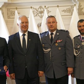 powiększ zdjęcie: Święto Policji, jedyne takie, bo raz na sto lat