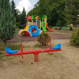 powiększ zdjęcie: LBO 2019. Najmłodsi legniczanie mają już piękny plac przy al. Rzeczypospolitej