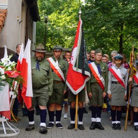 powiększ zdjęcie: Legnica uczciła 75 rocznicę Powstania Warszawskiego