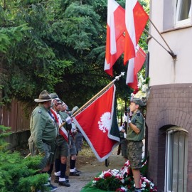 powiększ zdjęcie: Legnica uczciła 75 rocznicę Powstania Warszawskiego