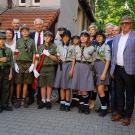 powiększ zdjęcie: Legnica uczciła 75 rocznicę Powstania Warszawskiego
