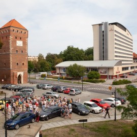 Poznaliśmy dzieje legnickich zegarów na spacerze historycznym
