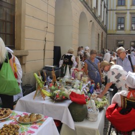 Zapraszamy na VII Legnicki Festiwal Kultur &quot;Kto siedzi na miedzi (-y)?&quot;