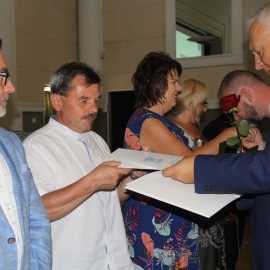 powiększ zdjęcie: W poniedziałek inauguracja nowego roku szkolnego