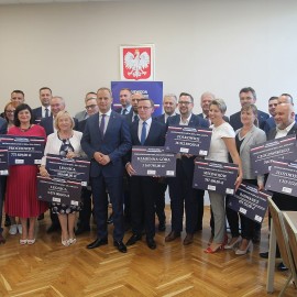 powiększ zdjęcie: Mamy dodatkowe pieniądze na drogi