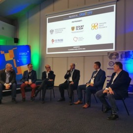 Nie ma Smart City bez inteligentnego transportu. Konferencja w Legnicy