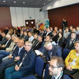 powiększ zdjęcie: Nie ma Smart City bez inteligentnego transportu. Konferencja w Legnicy