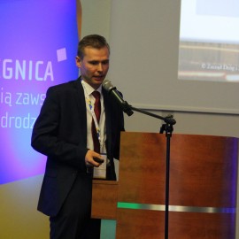 powiększ zdjęcie: Legnickie Dni Smart City. Debata o zarządzaniu ruchem miejskim