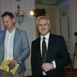 powiększ zdjęcie: Śląskie Niebo Jurgena Gretschela dla Jerzego Starzyńskiego i Świata pod Kyczerą